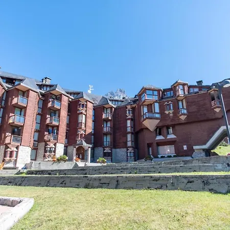 Monte Cervino As24 Apartamento *